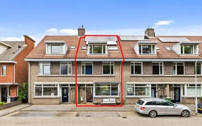 Tussenwoning te koop: Einddorpstraat 41, Voorburg Oud zuid Voorburg