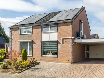 Tussenwoning te koop: Einder Coolhoff 10, Puth Puth