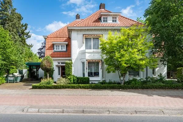 Twee-onder-één-kap te koop: Eindhovenseweg 4, Skandia Geldrop