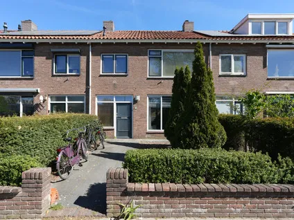 Tussenwoning te koop: Einsteinstraat 40, Grootstal Nijmegen