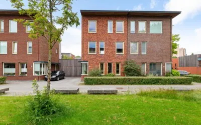 Tussenwoning te koop: Einthovenlaan 3, Corpus den Hoorn Groningen