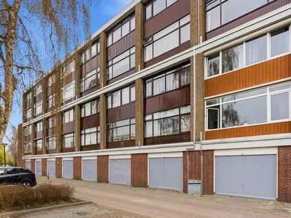 Appartement te koop: Einthovenstraat 76, Vlaardingen