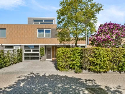 Twee-onder-één-kap te koop: Eisdenstraat 14, Nieuw-Sloten-Noordoost Amsterdam