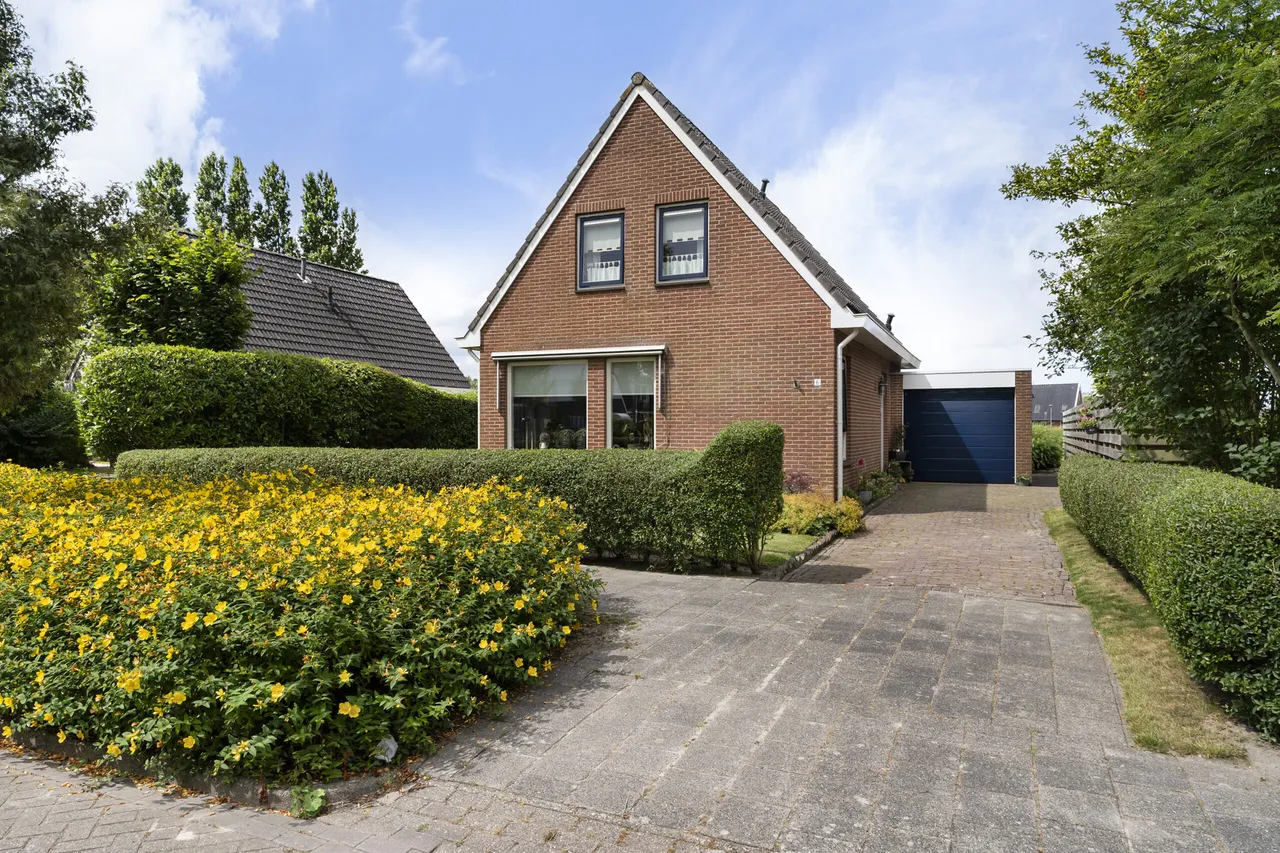 Vrijstaande woning te koop: Ekersein 6, Hijum