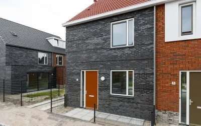 Tussenwoning te huur: Eksteenfontein 10, E-buurt Amsterdam