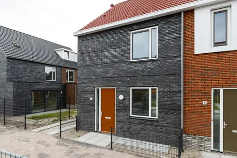 Tussenwoning te huur: Eksteenfontein 10, E-buurt Amsterdam