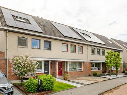 Tussenwoning te koop: Ekster 4, Giessendam-West Hardinxveld-Giessendam
