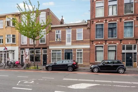 Tussenwoning te koop: Elandstraat 107A, Zeeheldenkwartier 'S-Gravenhage