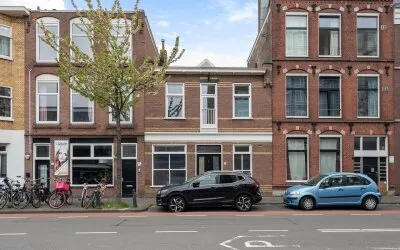 Tussenwoning te koop: Elandstraat 107A, Zeeheldenkwartier 'S-Gravenhage