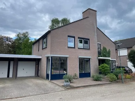 Tussenwoning te koop: Elbeplantsoen 73, Brouwhuis-Oost Helmond