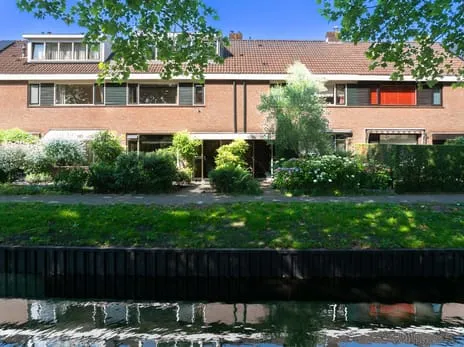 Terraced house for sale: Elbert Mooijlaan 57, Rade, Oranjebuurt, Munniksveen en omgeving Kortenhoef