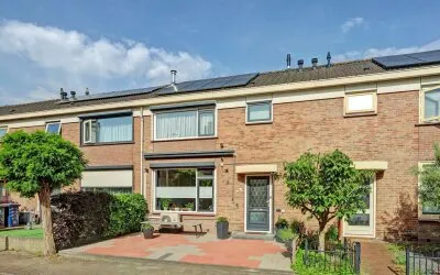 Tussenwoning te koop: Elect van Luikstraat 19, Haarwijk West Gorinchem