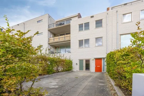 Tussenwoning te koop: Elemastraat 97, Nieuw-Vennep West Nieuw-Vennep