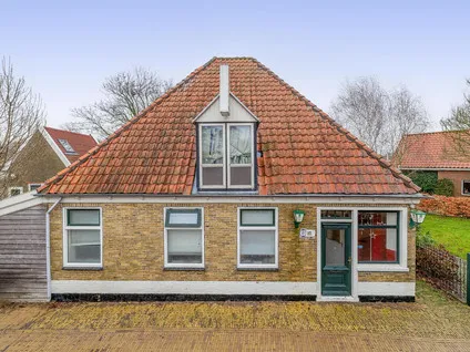 Vrijstaande woning te koop: Elftstraat 17, Hippolytushoef