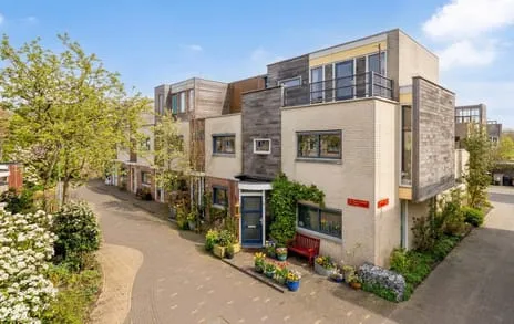 Hoekwoning te koop: Eli Heimanshof 10, Poelgeest Oegstgeest