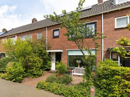 Tussenwoning te koop: Elisabeth de Walélaan 34, Ankeveense Rade Ankeveen
