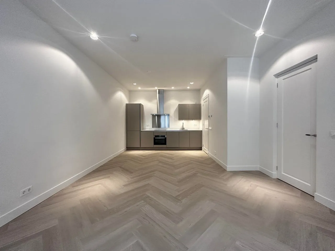 Woning te huur: Elisabeth Wolffstraat, Amsterdam