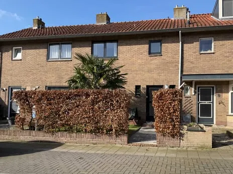 Tussenwoning te koop: Elise Dammershof 10, Midden Eng-West Bussum