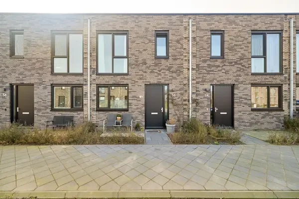 Tussenwoning te koop: Elizabeth Anscombestraat 56, Oosterwold Zuid Almere