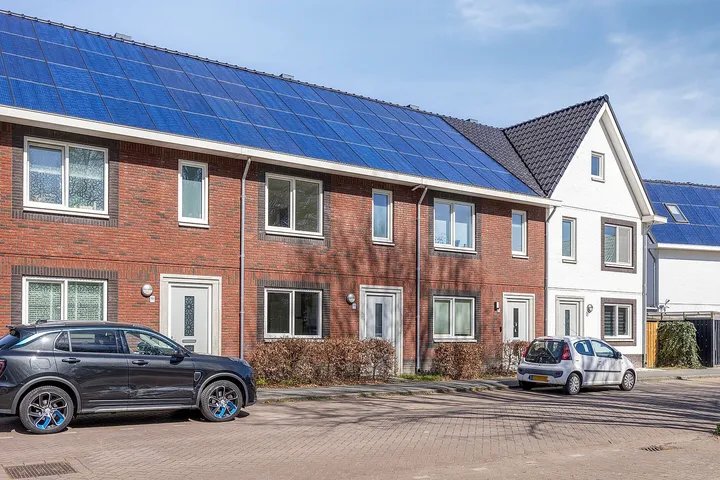 Tussenwoning te koop: Ellingtonlaan 110, Tilburg