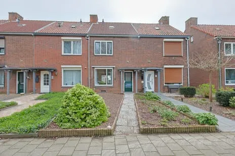 Tussenwoning te koop: Eloystraat 38, Oud-Geleen en Haesselderveld Geleen