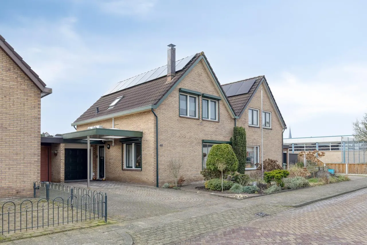 Tussenwoning te koop: Elsbeekweg 48, Hengelo