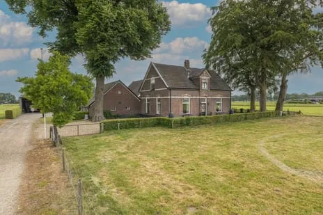 Vrijstaande woning te koop: Elsbosweg 23, De Hooilanden Klarenbeek (Gem. Apeldoorn)