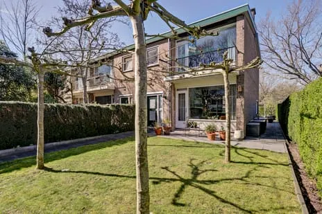 Hoekwoning te koop: Elsenhoek 1, Zuidwijk Rotterdam