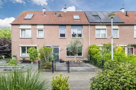 Tussenwoning te koop: Elsland 1420, Elsland Wijchen