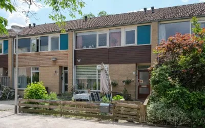 Tussenwoning te koop: Elswout 59, Drakensteyn en omgeving Almelo