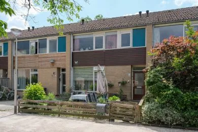 Tussenwoning te koop: Elswout 59, Drakensteyn en omgeving Almelo