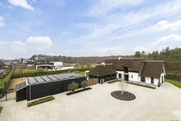 Detached house for sale: Elzenbroek 7, Verspreide huizen ten oosten van Ossendrecht Ossendrecht