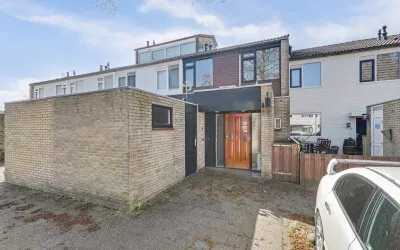 Tussenwoning te koop: Elzenhove 17, Kwintsheul Centrumgebied Kwintsheul