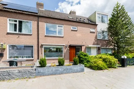 Tussenwoning te koop: Elzenlaan 99, Selwerd Groningen