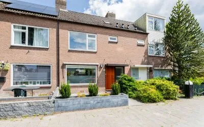 Tussenwoning te koop: Elzenlaan 99, Selwerd Groningen