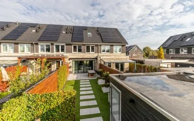 Tussenwoning te koop: Elzenlaantje 20, Nieuw-Beijerland Woonkern Nieuw-Beijerland