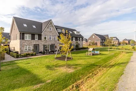 Tussenwoning te koop: Elzenlaantje 20, Nieuw-Beijerland Woonkern Nieuw-Beijerland