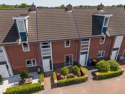 Tussenwoning te koop: Emailleerstraat 32, De Elshof - zuid Gaanderen