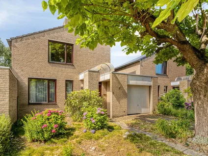 Tussenwoning te koop: Emilionlaan 7, Campagne Maastricht