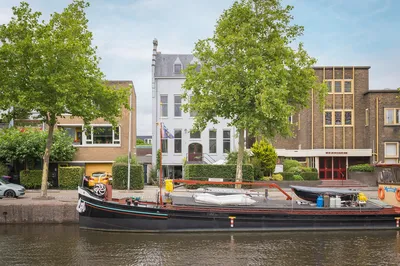 Koopwoning: EMMAKADE 1 in Leeuwarden - €849.500 - 308m²