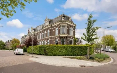 Hoekwoning te koop: Emmakade 18, Oranjewijk Leeuwarden