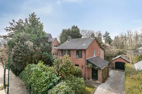 Vrijstaande woning te koop: Emmalaan 2, Soestdijk Soest