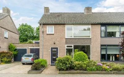 Tussenwoning te koop: Emmalaan 39, Oranjebuurt II Oss