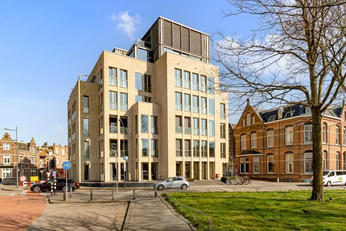 Appartement te koop: Emmaplein 87, 'S-Hertogenbosch