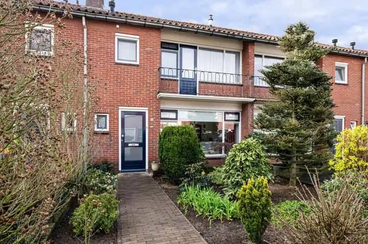 Tussenwoning te koop: Emmasingel 53, Noord-West Groenlo