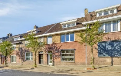 Tussenwoning te koop: Emmastraat 122, Mariarade-Zuid Hoensbroek