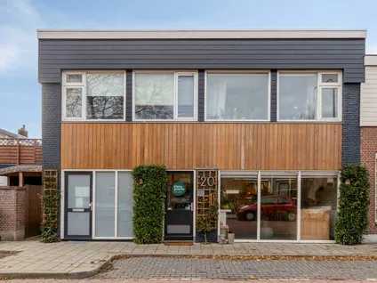 Hoekwoning te koop: Emmastraat 20, Zeehelden van Oranje De Lier