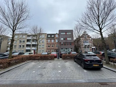 Appartement te huur: Emmastraat 21B, Station Breda