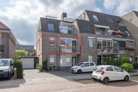 Appartement te koop: Emmastraat 26, Centrum Barneveld Barneveld