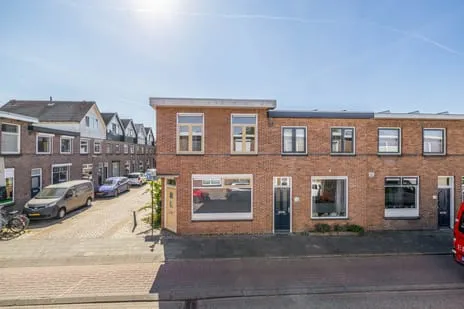 Hoekwoning te koop: Emmastraat 38, Pijnacker-Centrum/Dorp Pijnacker